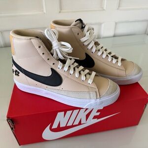 NWB Nike Blazer mid high top